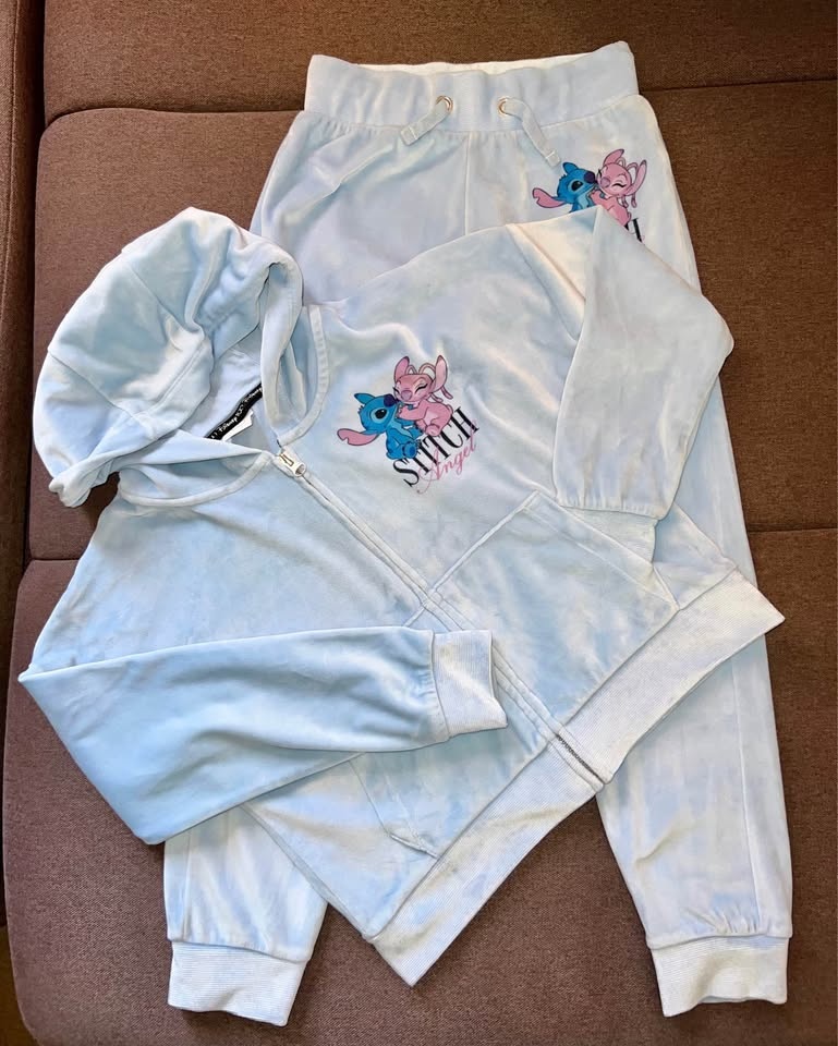 Svetlo modrá tepláková súprava Stitch