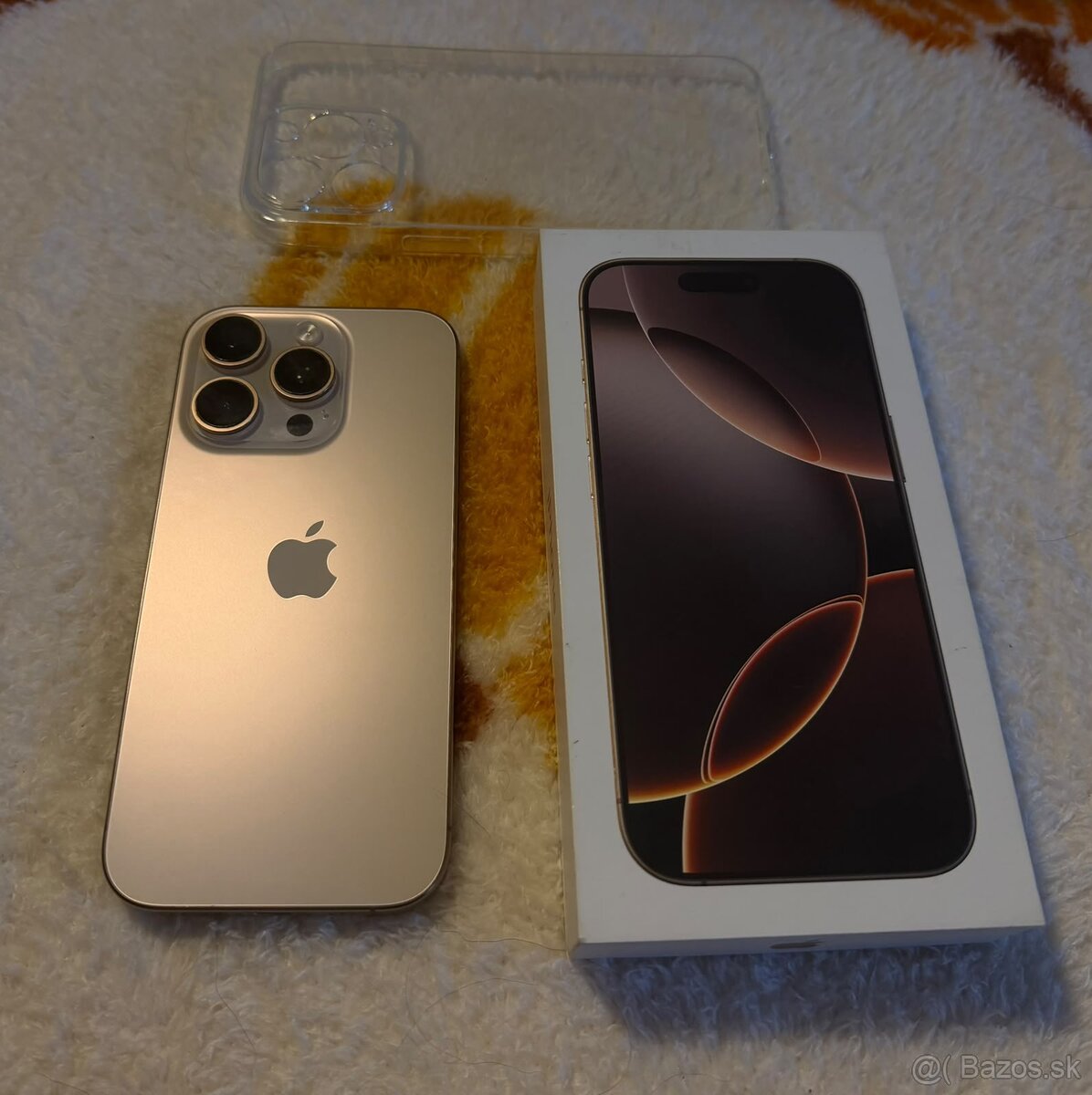 iPhone 16 Pro, Desert Titanium