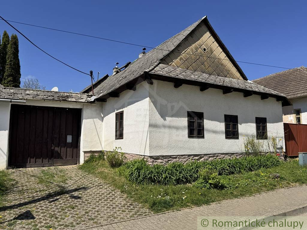 Idylický historický dom vo Vyšnom Medzeve