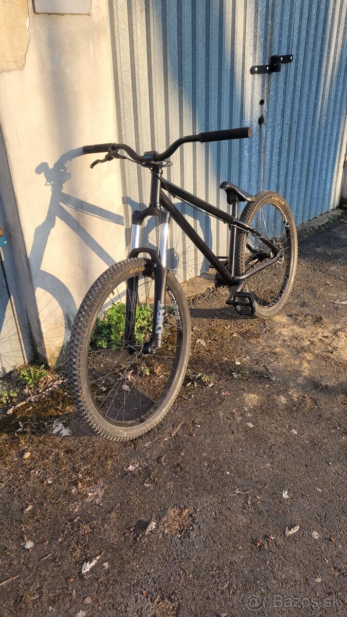 NS BIKE METROPOLIS