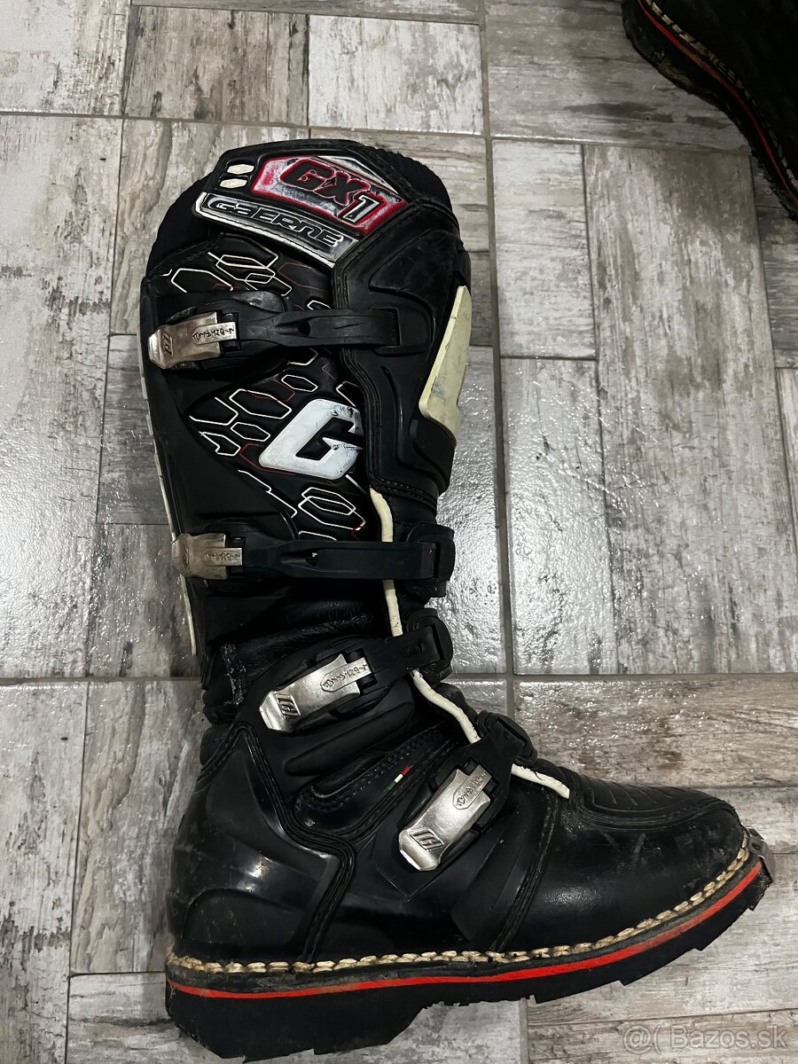 Moto cizmy 39