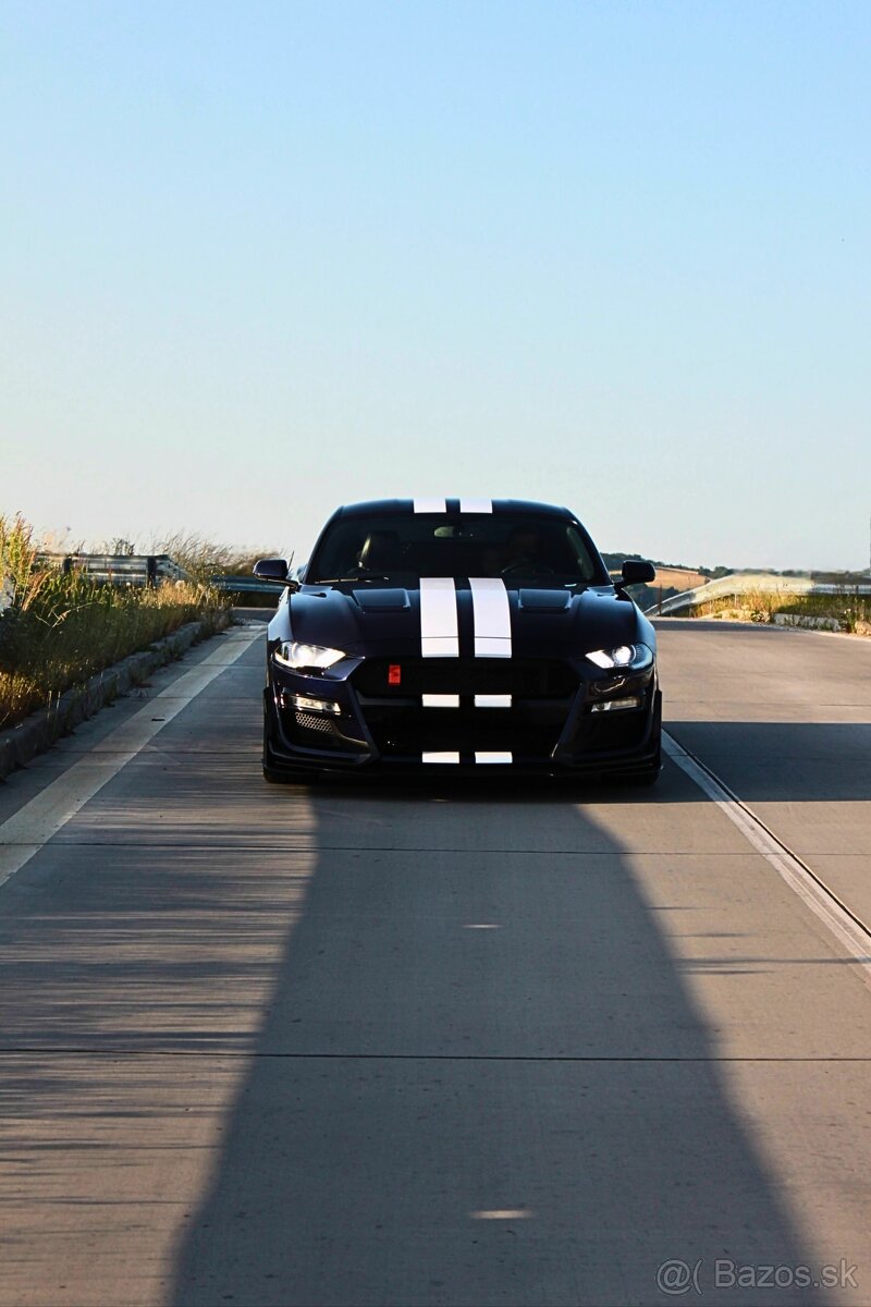PRENÁJOM: FORD MUSTANG 5.0 COYOTE