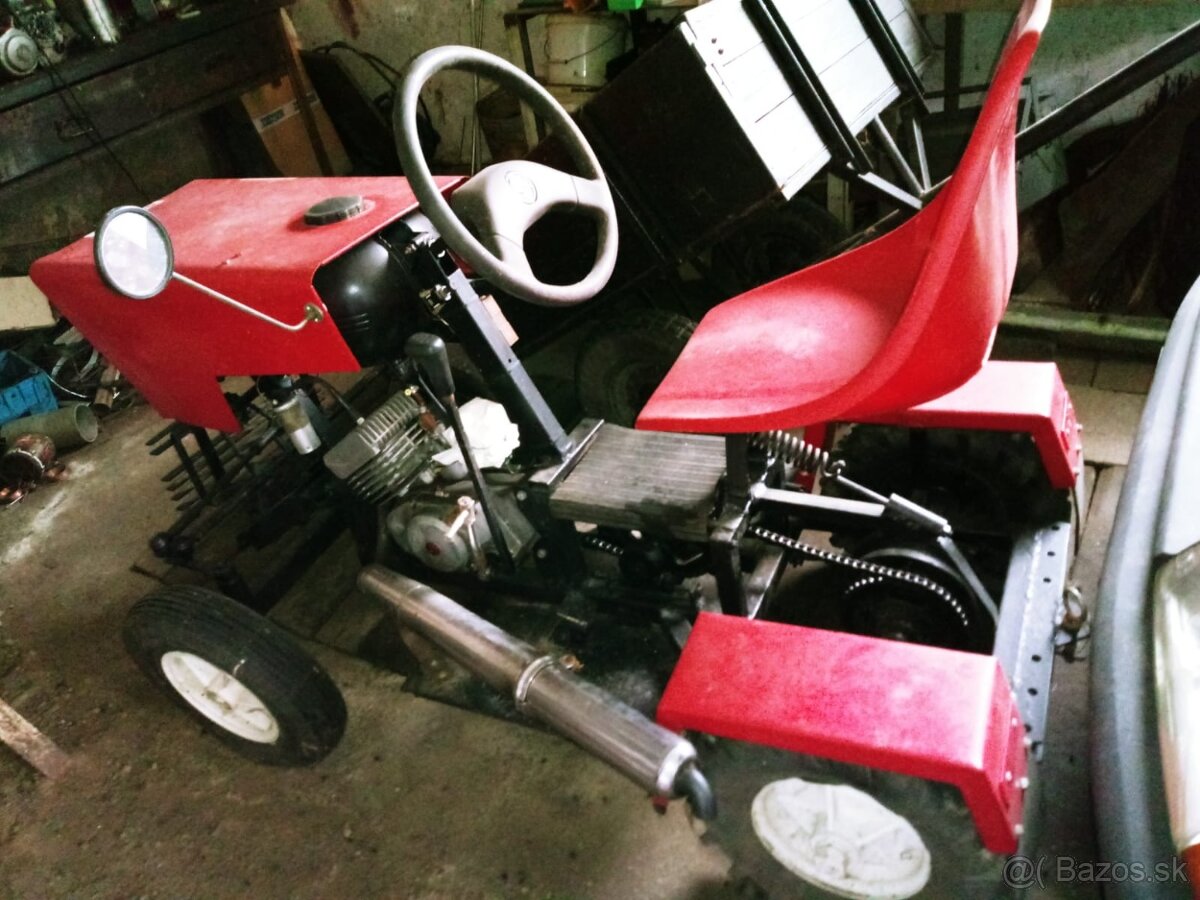 Malotraktor+vlečka