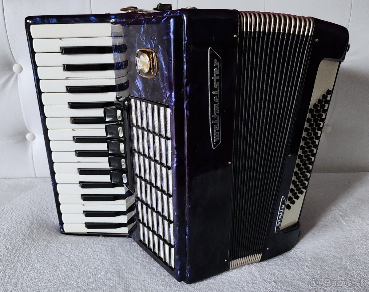 Predam akordeon Weltmeister Stella 60 bas.