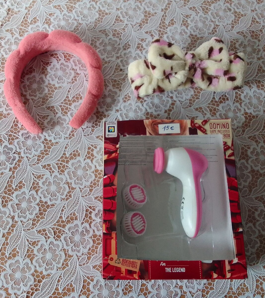 čistiaca kefka na tvár 2 nádstavce s 2 čelenkami (NOVÁ)