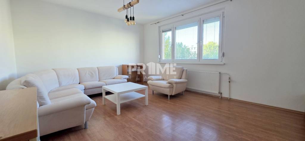 Pekný 3i byt, 3 X NEPRIECHODNÁ IZBA, LOGGIA, Furdekova ulica