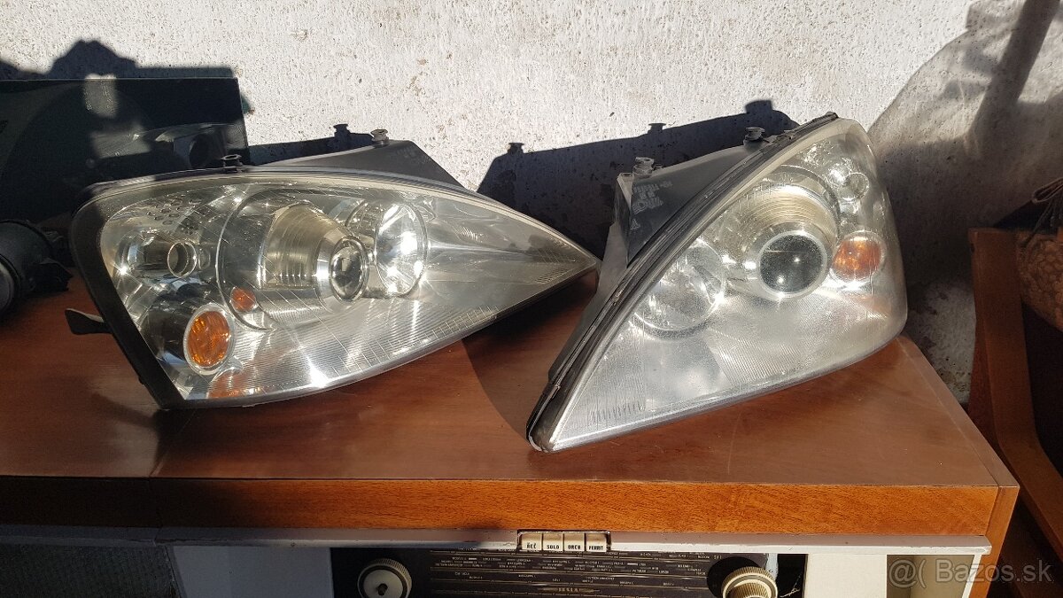 Svetla Ford Galaxy MK2