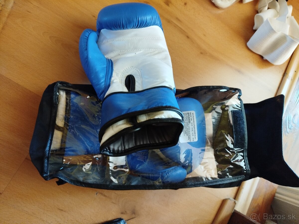 Boxerske veci - ceny dohodou