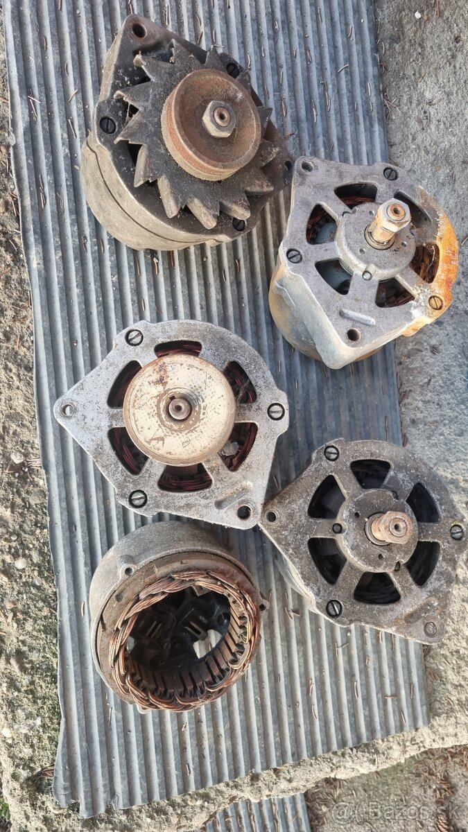 Alternátor škoda 105