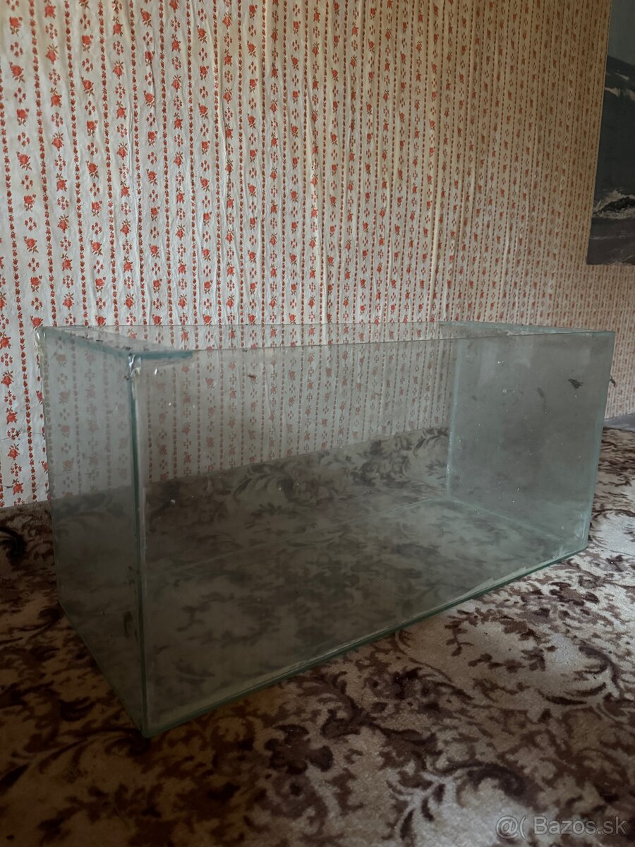 Predám akvárium
