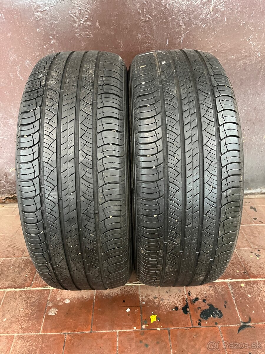 235/60 R18 Michelin latitude
