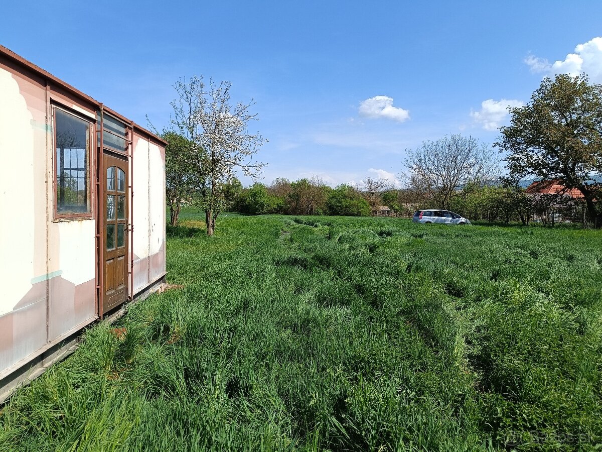 Stavebné pozemky 1370 m2 na predaj