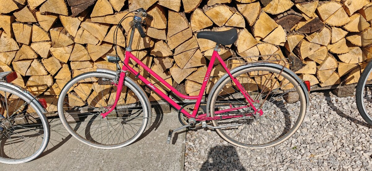 Retro bicykel dámsky