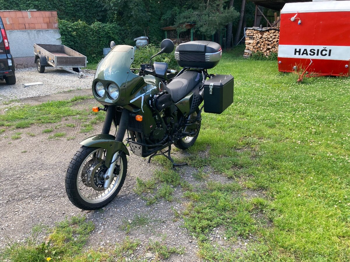 Triumph Tiger 900 r.v. 1997