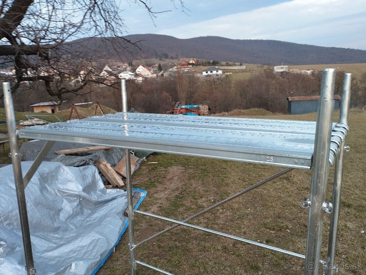 Lešenie