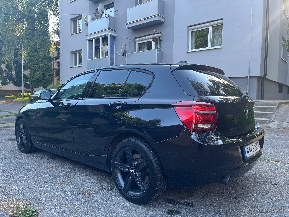 BMW 118d šport F20 BLACK