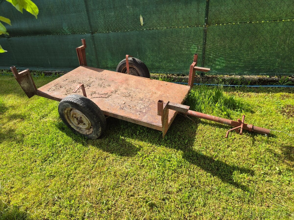 Vlečka za malotraktor