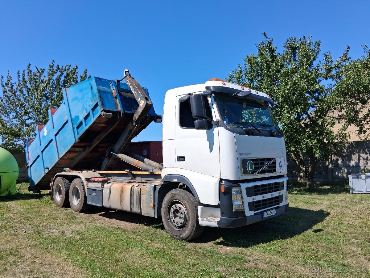 Hákový nakladač kontajnerov Volvo FH 440,26t,Euro 5