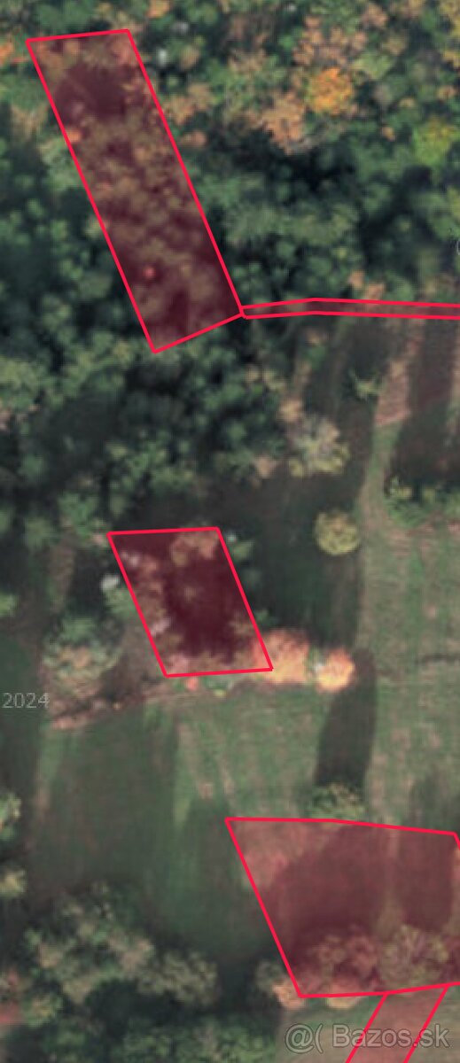 Rekreačné Pozemky s Drevnou Hmotou - 4800m2 Lom nad Rimavic.