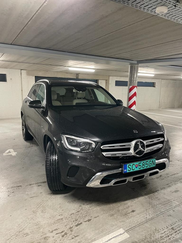Mercedes GLC MB GLC 300e 4MATIC SUV PLUG IN HYBRID