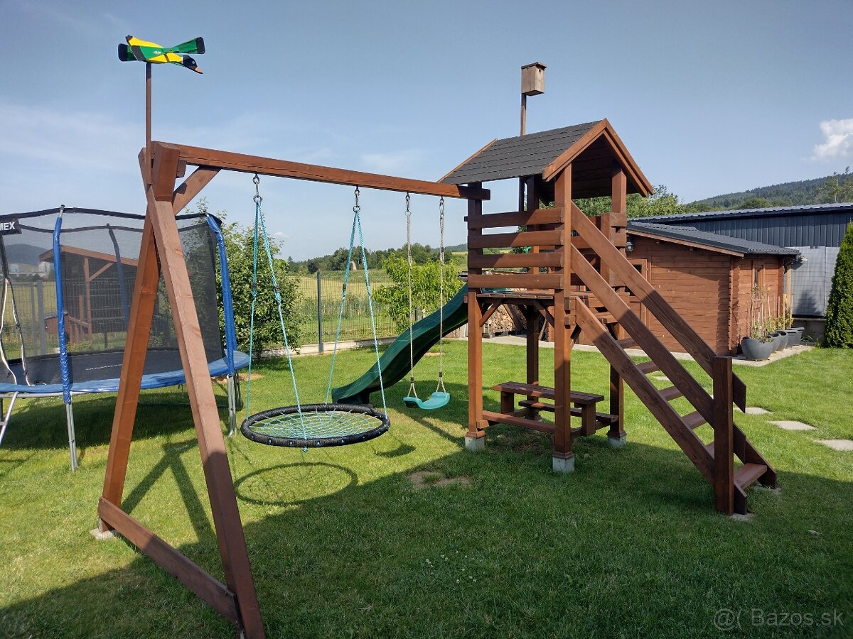 Detský záhradný domček