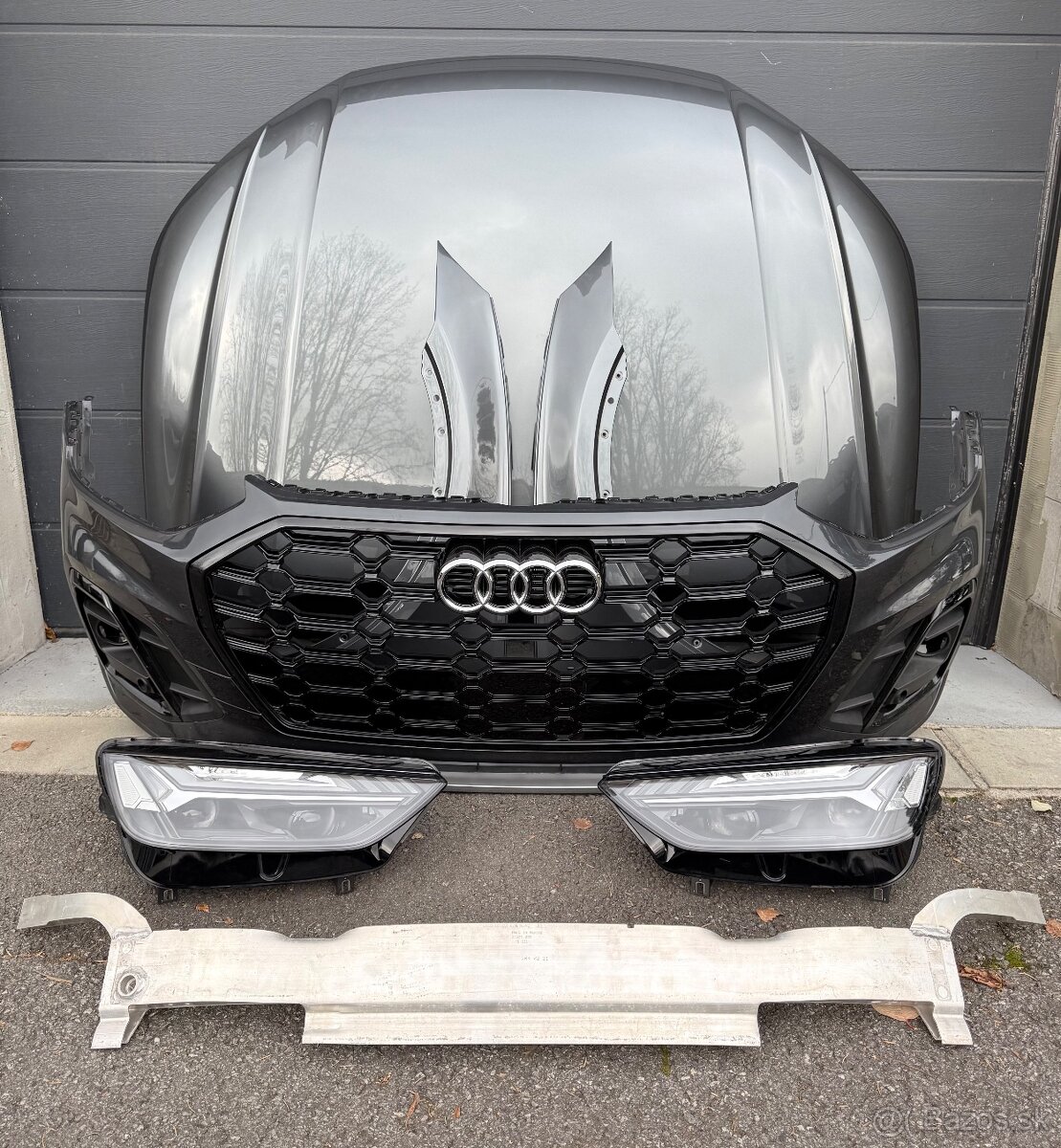 Audi SQ5 Q5 80A nárazník kapota blatníky světla