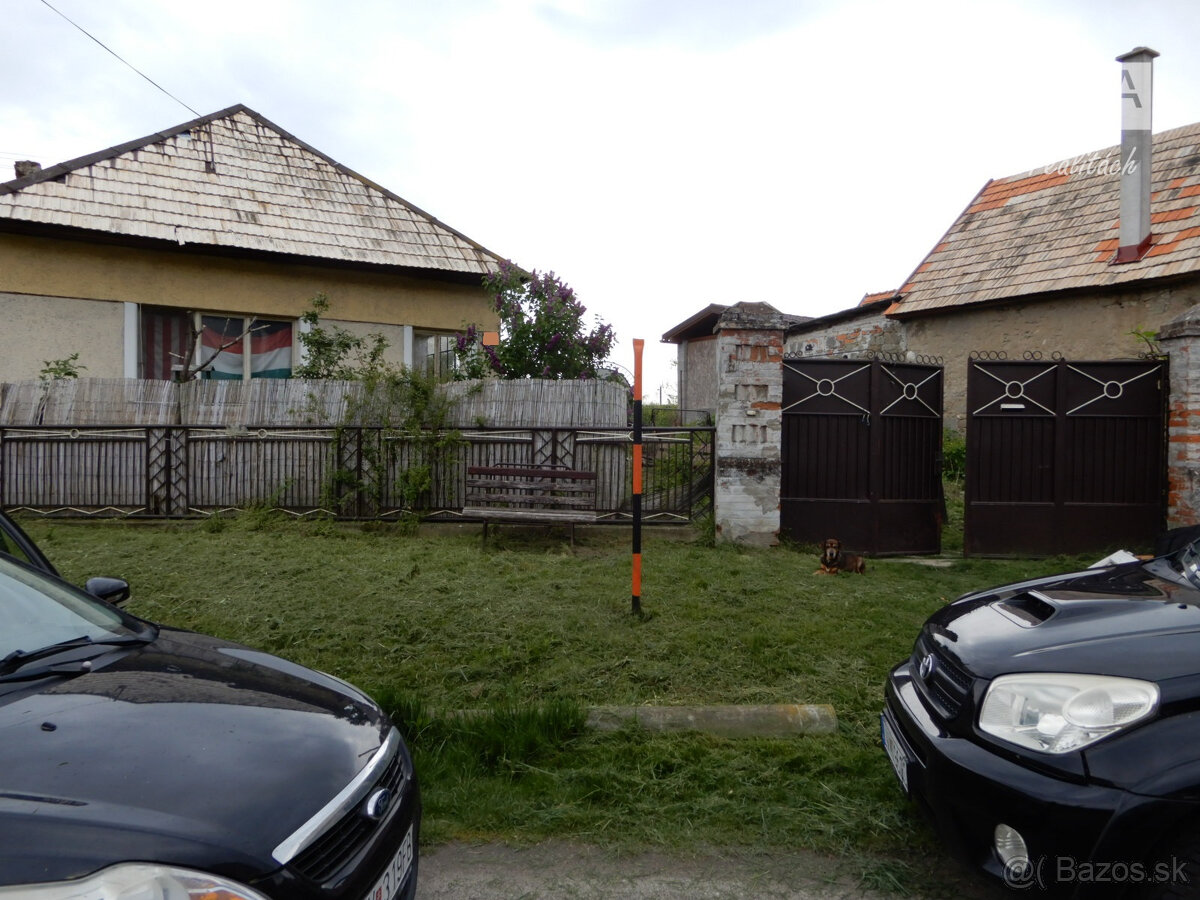 Rodinný dom v kľudnej časti obce, 130 m2, Šahy, časť Tešmak,