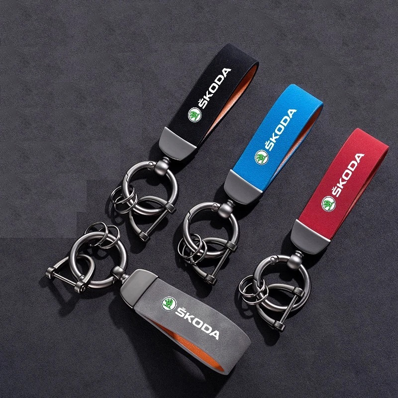 kožená klúčenka skoda 5 farieb, peugeot