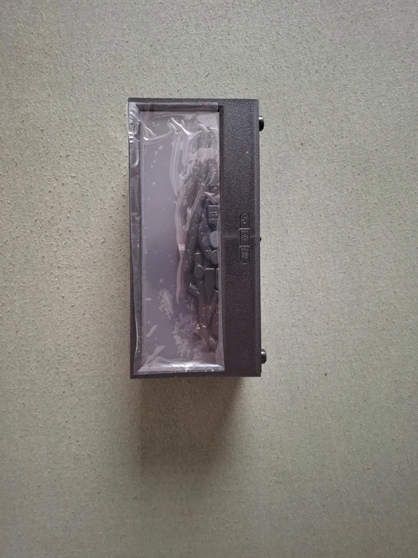 Zvlhčovač vzduchu v tvare krbu