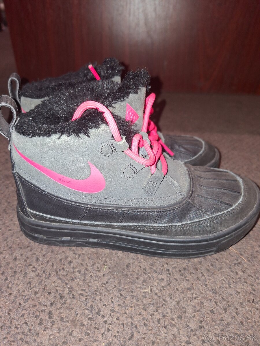 Nike zimne topanky 35,5