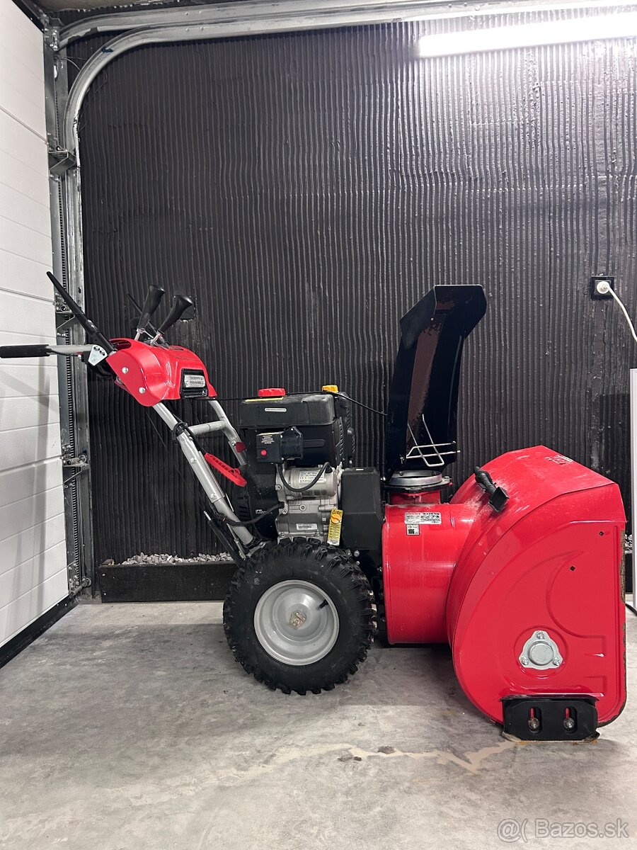 HECHT 9334 SQ - benzínová snežná fréza