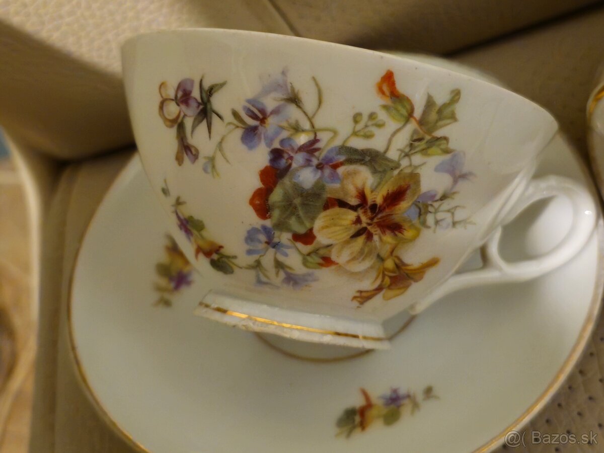 Porcelánové šalky