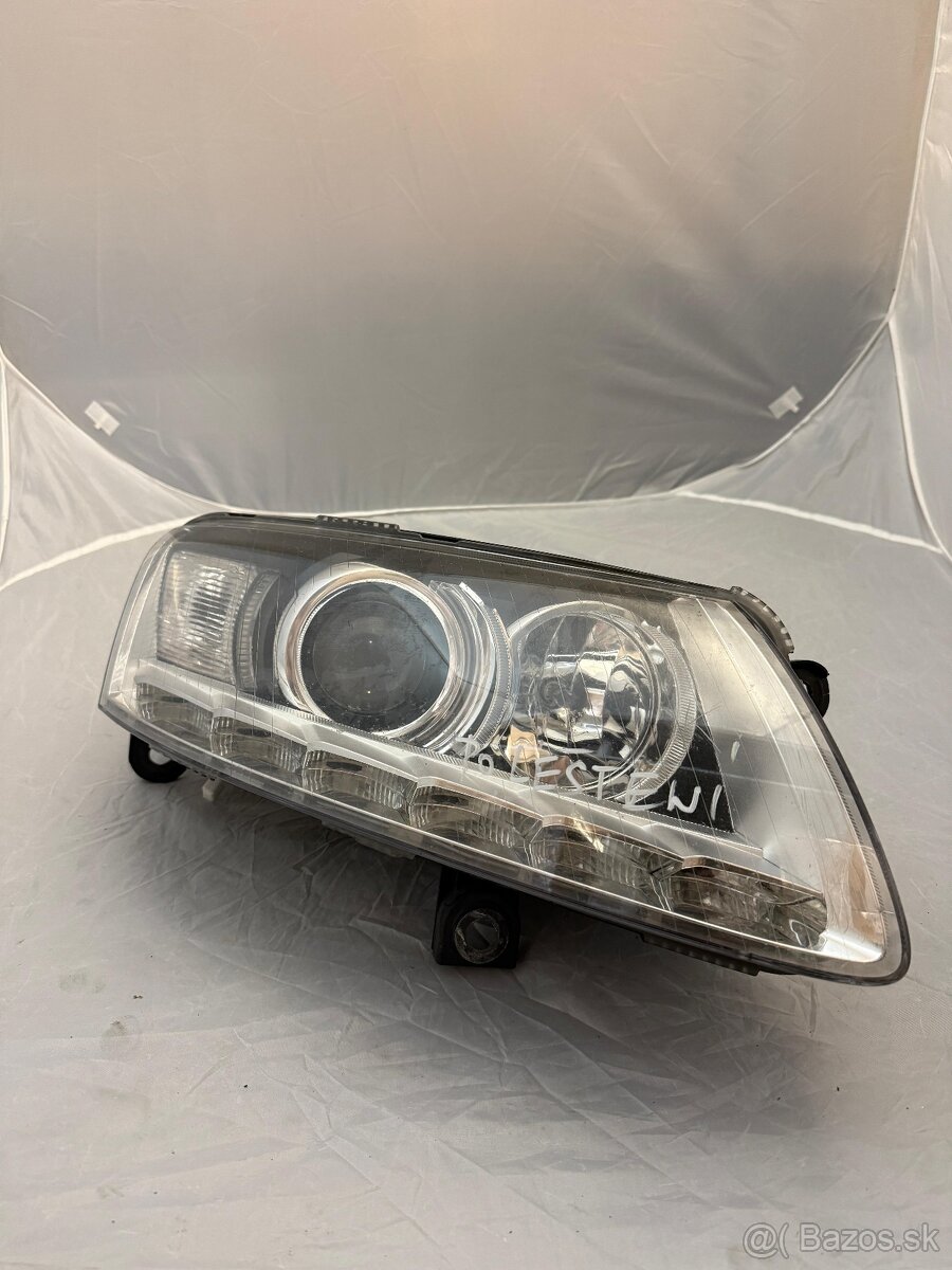 Svetlo Audi A6 C6 4F