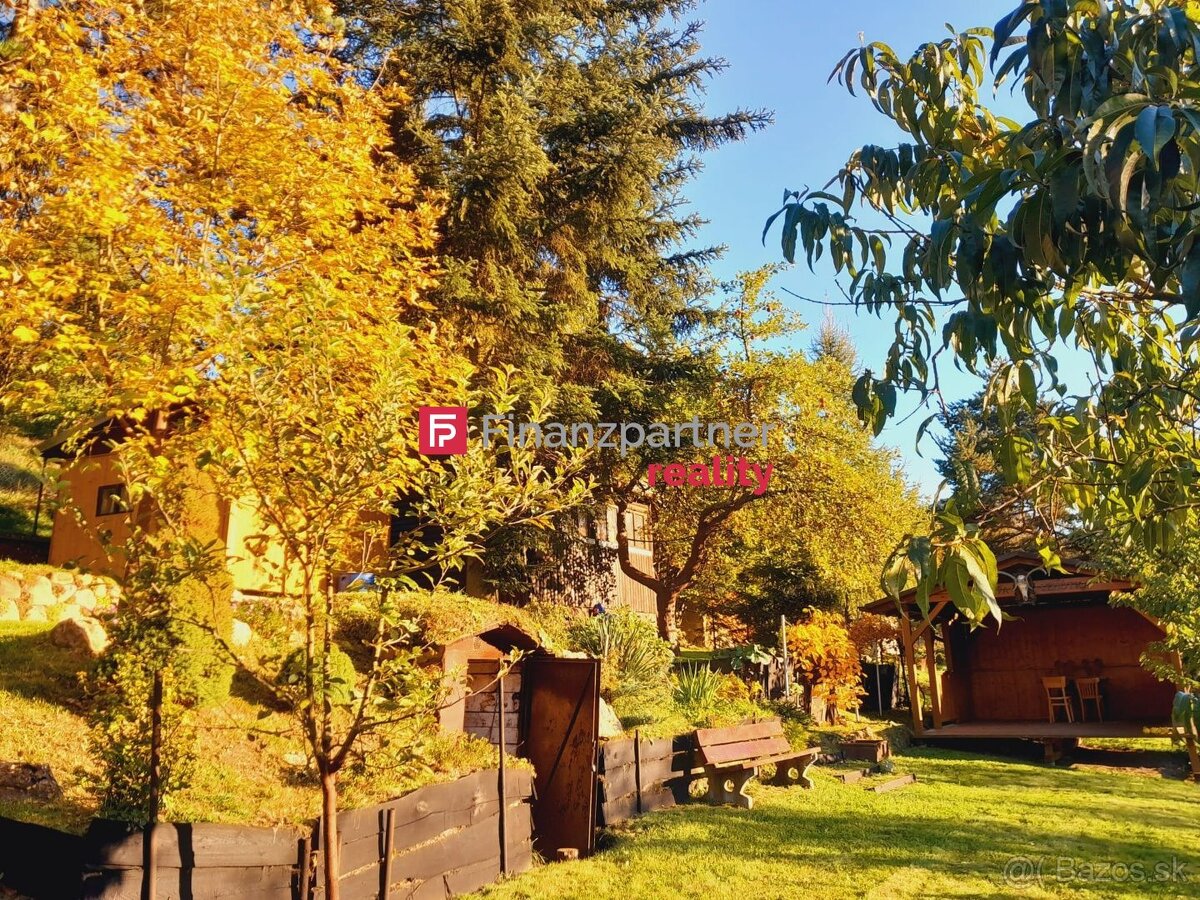 Ponúkame 3 pozemky, 3 chatky, možnosť výstavby domu, Bartošo