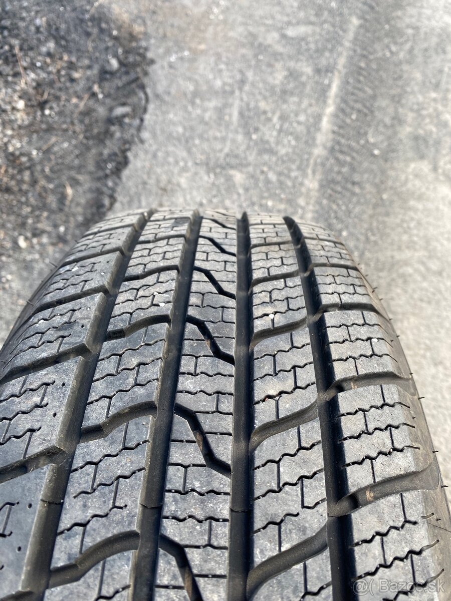205/65 R15 94V celorocne