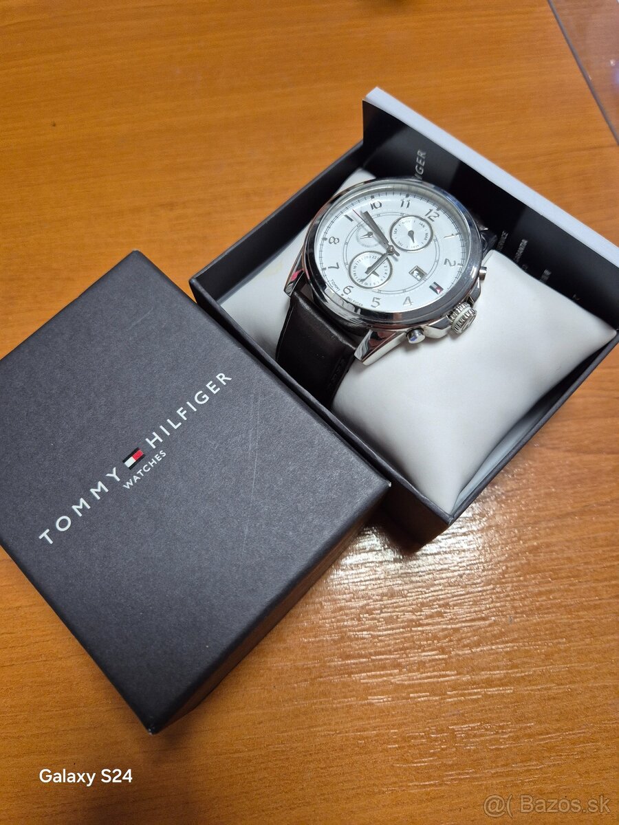Panske hodinky T.Hilfiger
