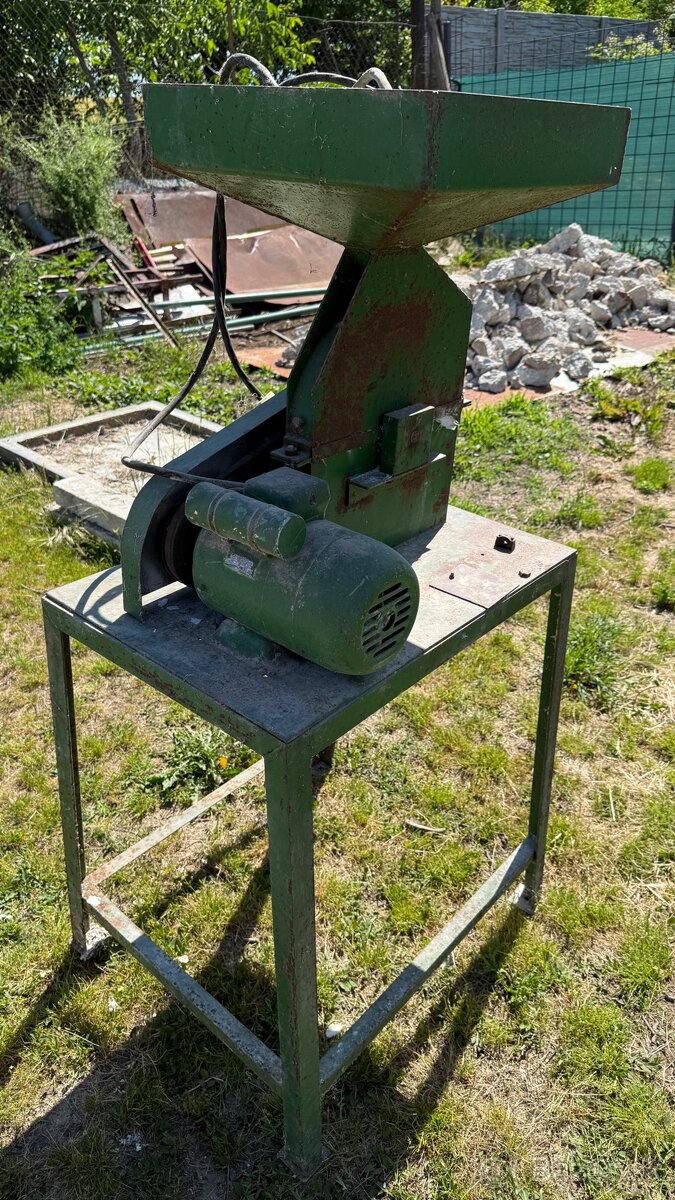 Šrotovník
