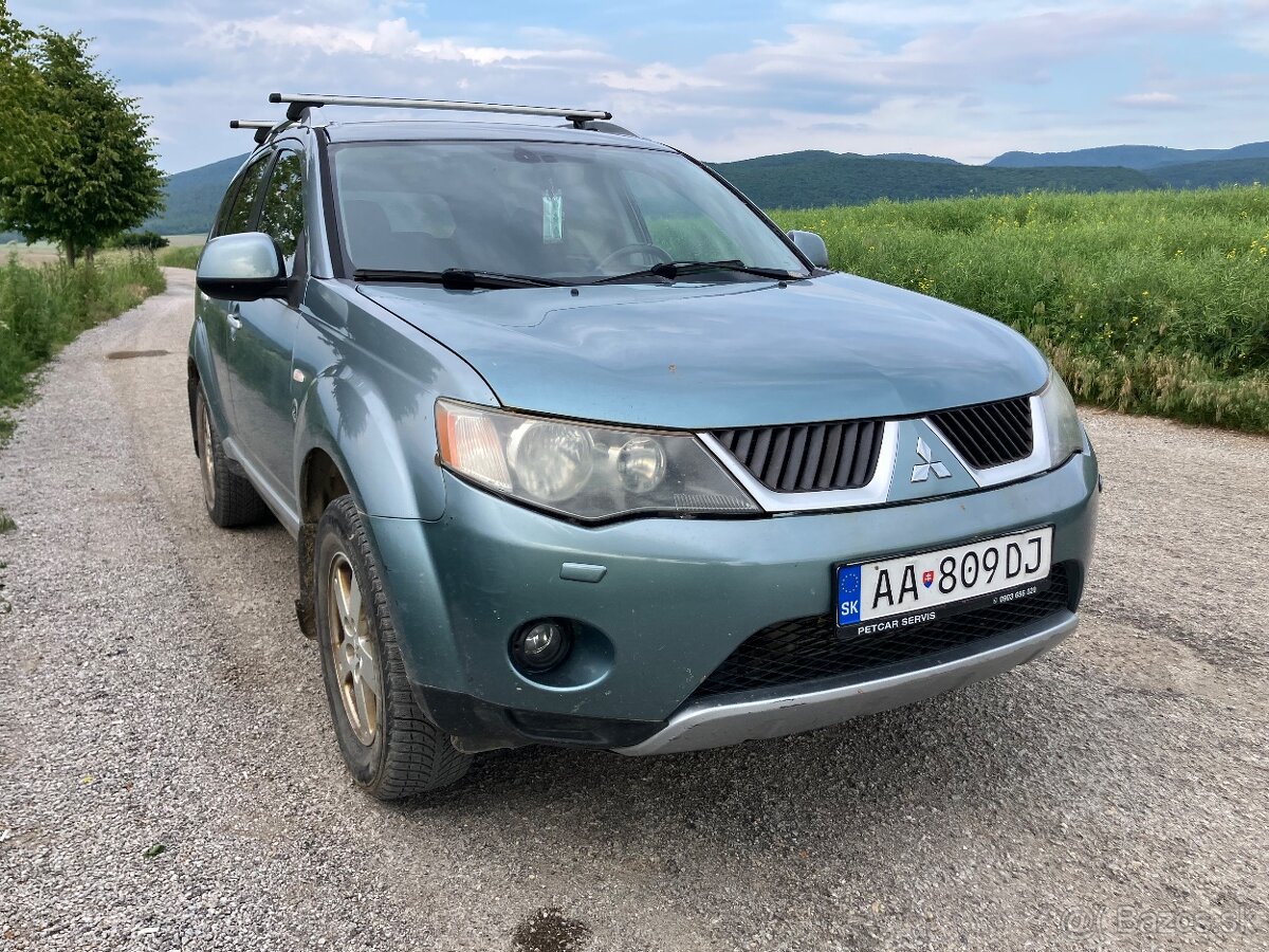 OUTLANDER r.v. 2008 4x4