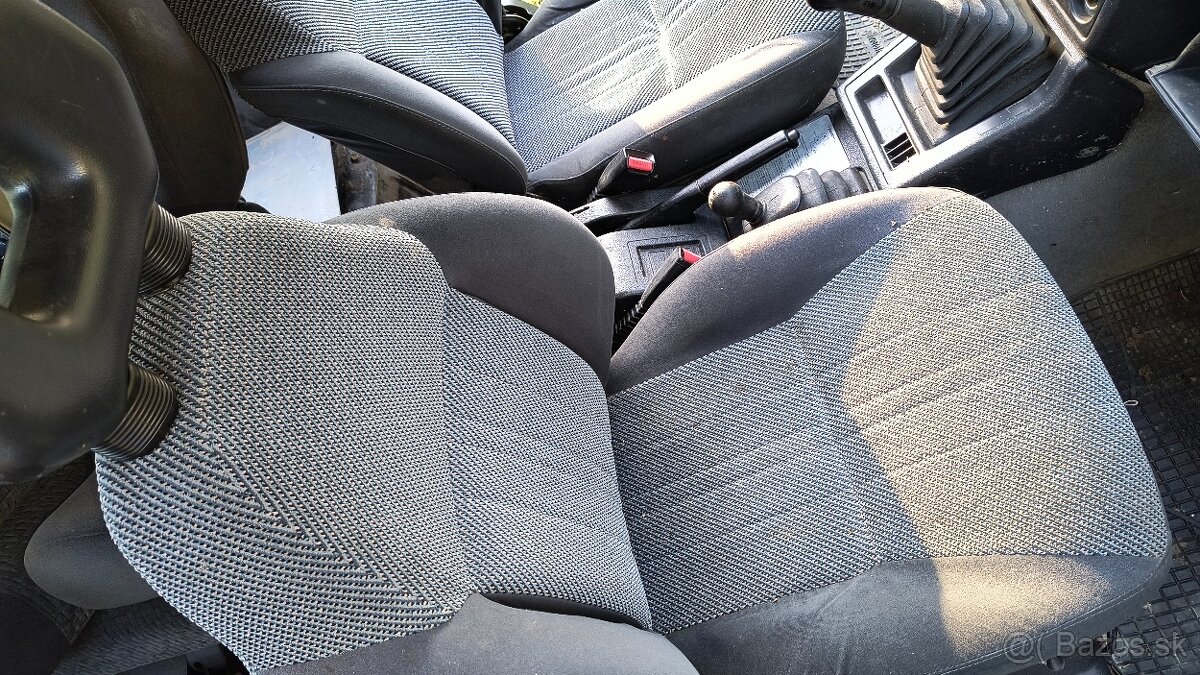 Suzuki Vitara 1.6 sedacky