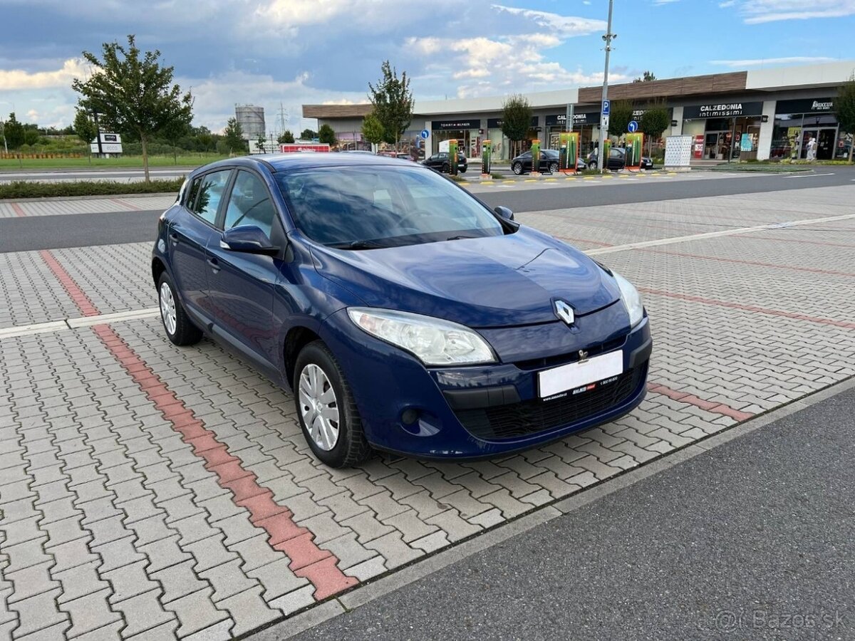 Renault Megane 1.6i 74kw koup. ČR