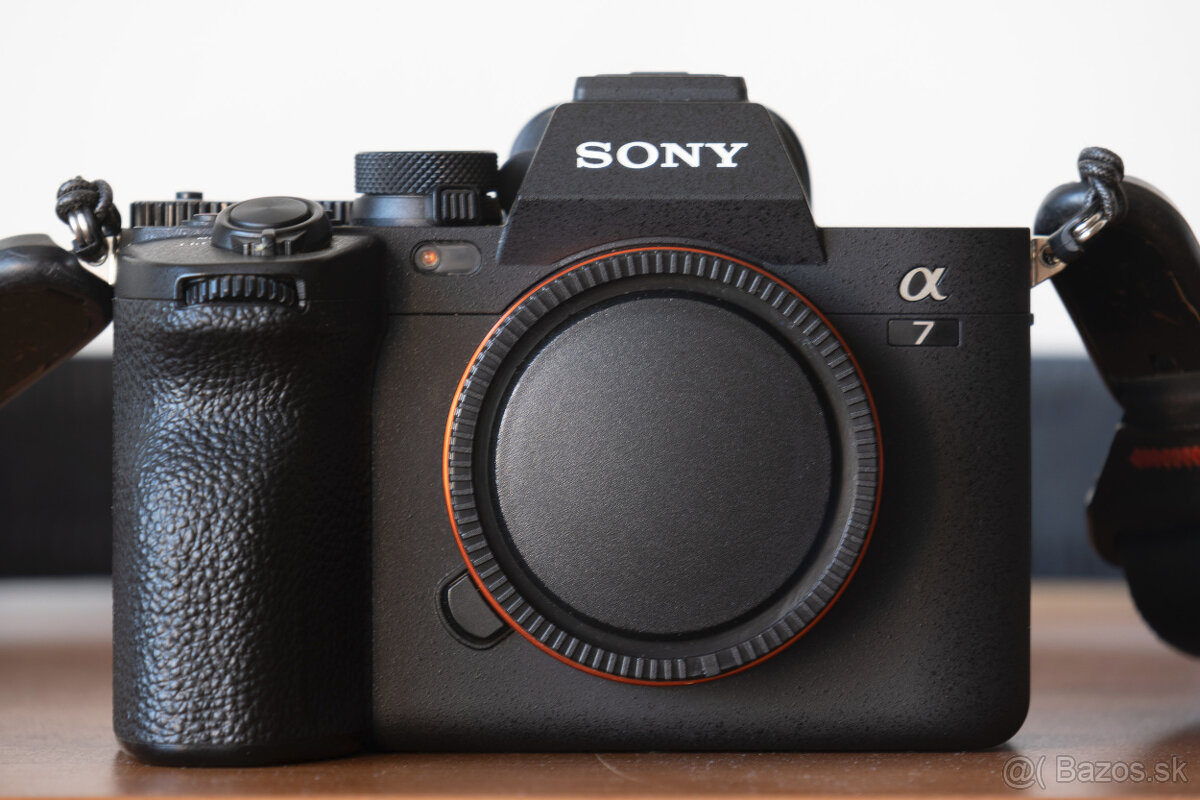 SONY A7 IV - iba 8000 snímkov