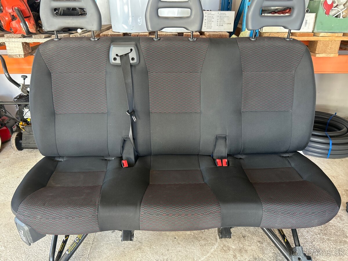 Trojsedačka peugeot boxer jumper