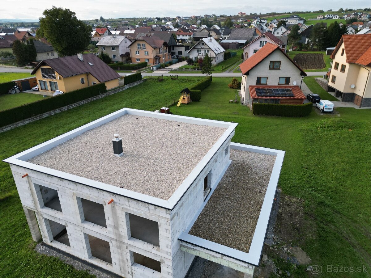 Hydroizolácie, zelené strechy , Bazeny ,iskrové skúšky