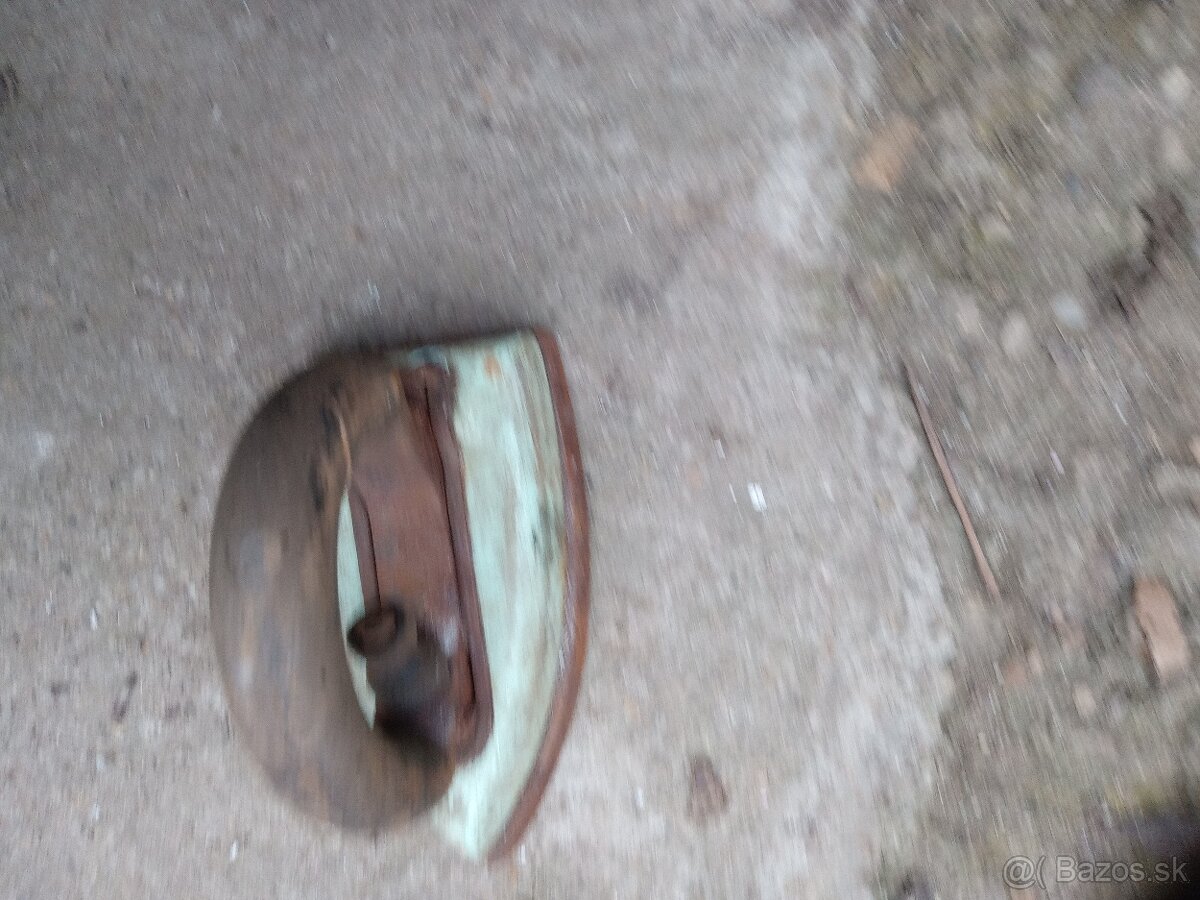 Žehlička a detské hračky