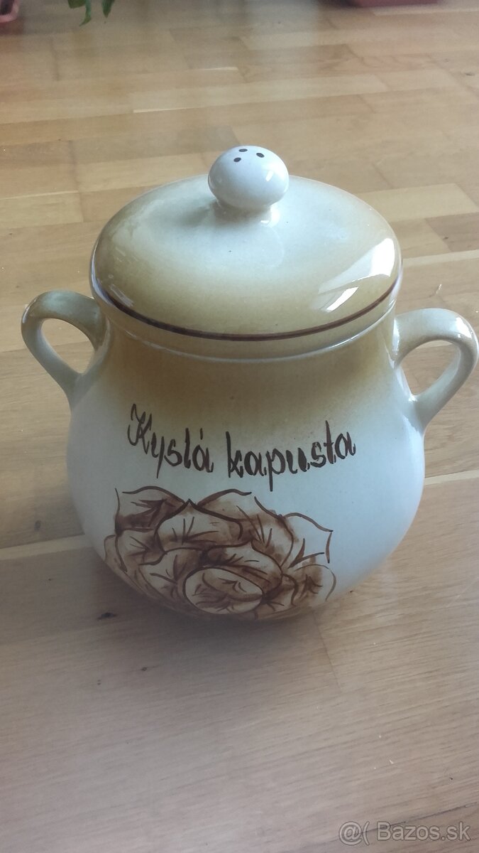 Nádoba na kapustu