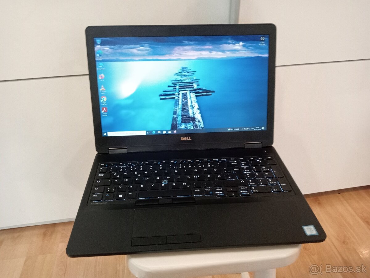 predám Dell Latitude e5570 , Intel core i5 ,16gb ram ,ssd