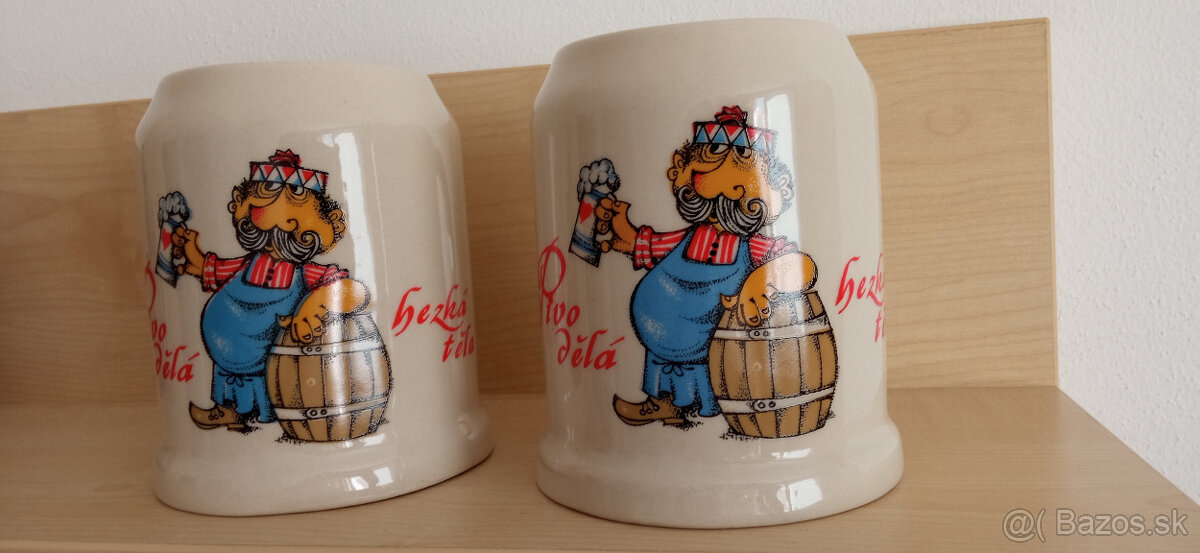 Originálne krígle pre zberateľa - "Pivo dělá hezká těla"