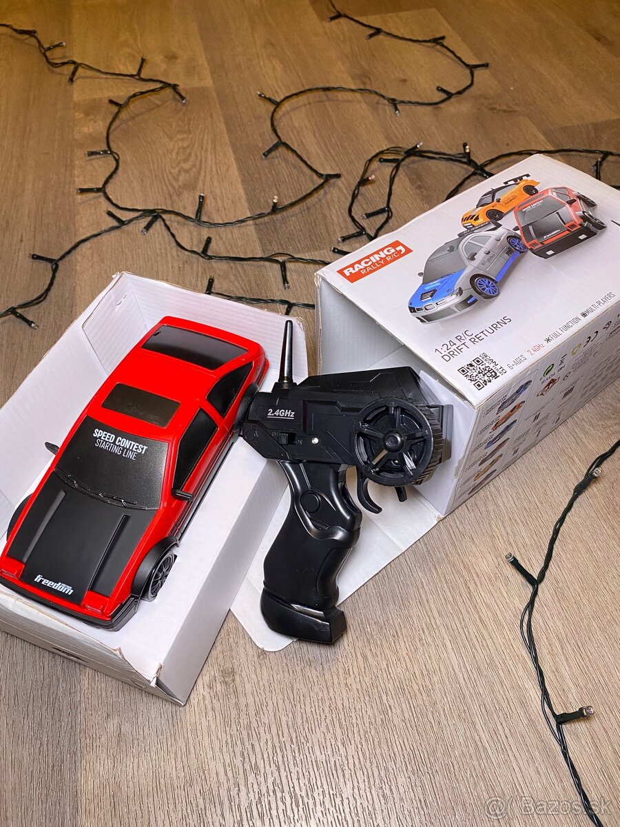 RC drift auto na diaľkové ovládanie