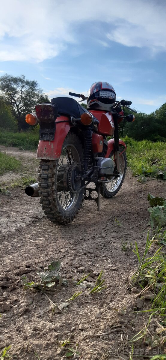 Cz175