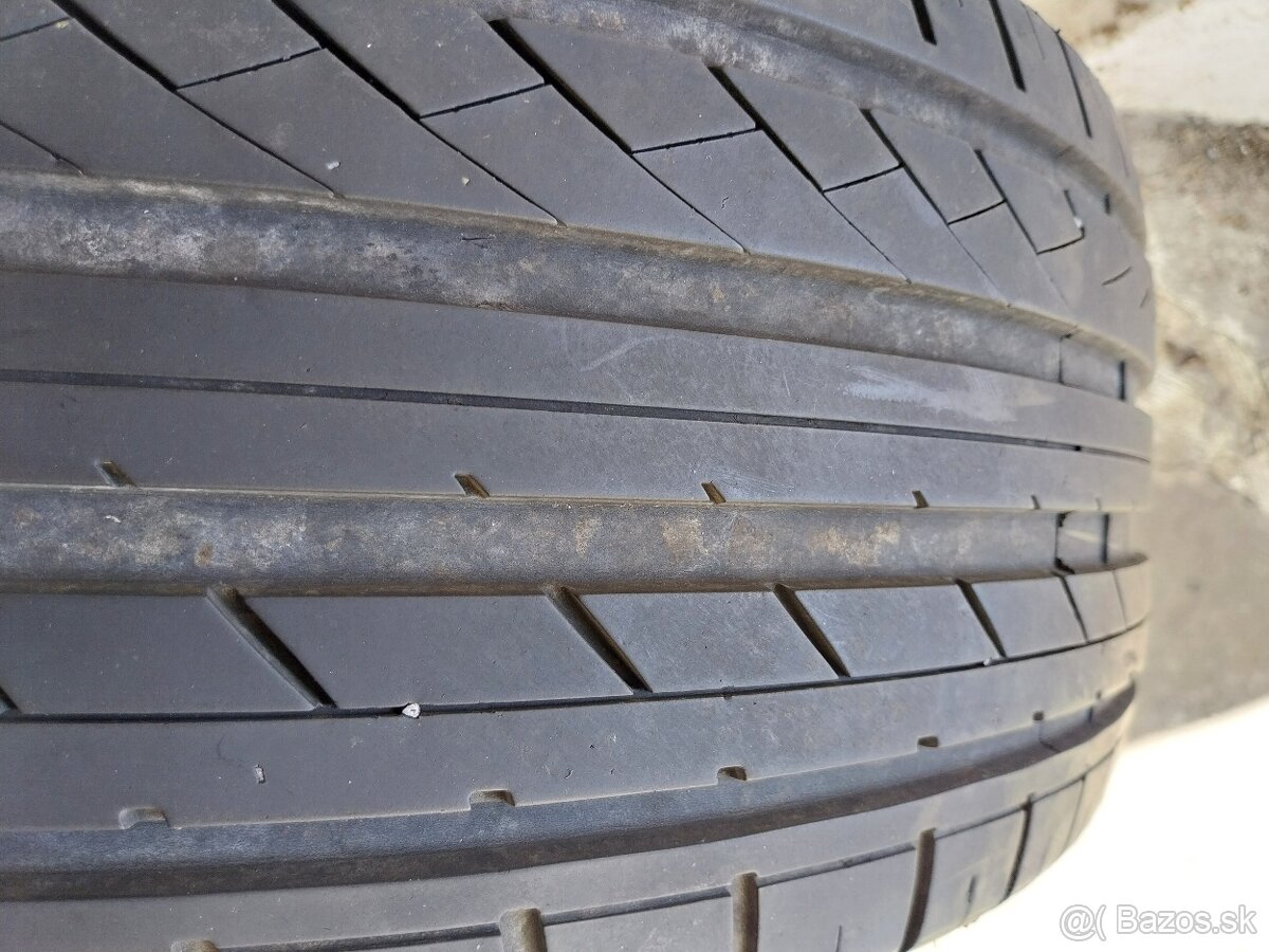 235/55R17 Hifly HF 805 challenger dsrt 103w extra load